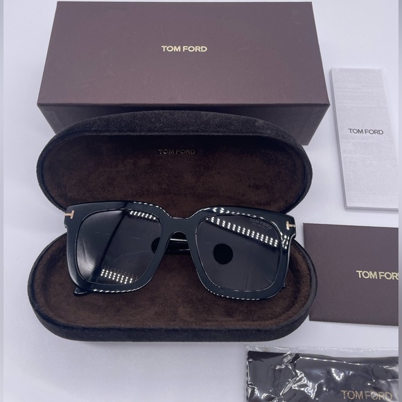 Tomford - Picture 1 of 11